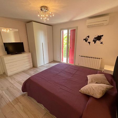 Reverso - Alloggi Con Solarium Vista Mare Caorle Zewnętrze zdjęcie